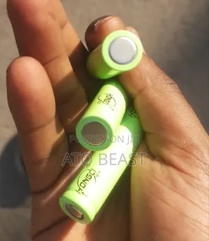 Hongli 14500 Lithium-Ion Rechargeable Batteries