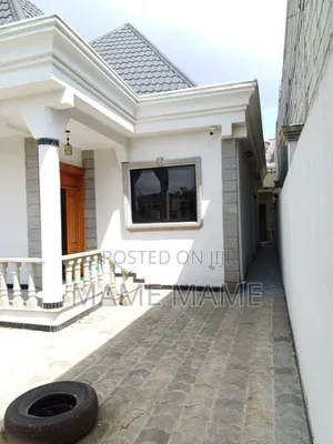 3bdrm Villa in Addis Abeba, Bole for sale