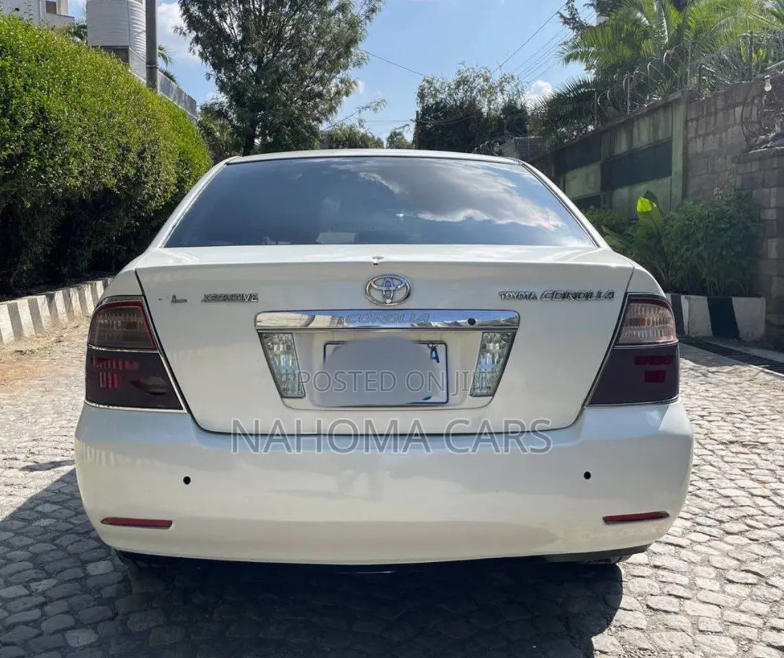 Toyota Corolla 2007 White