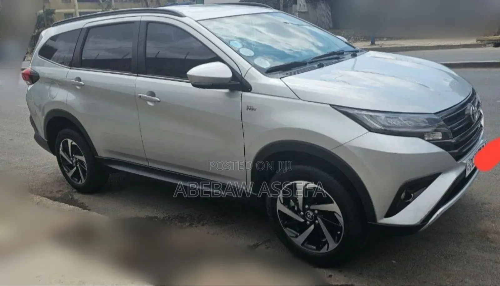 Toyota Rush 2023 Silver