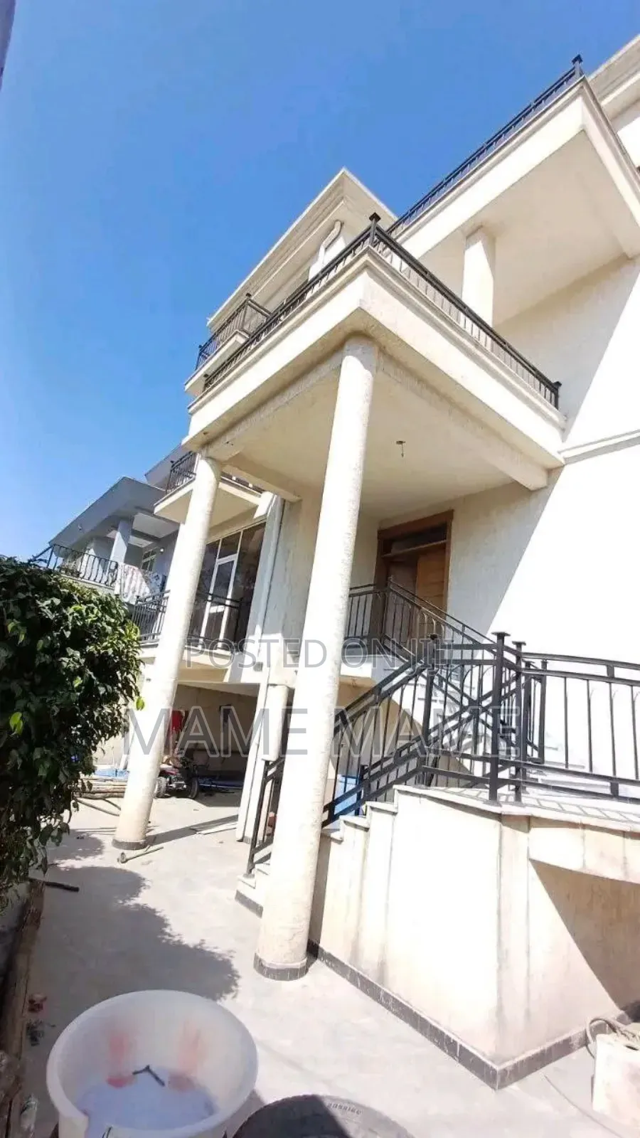 6bdrm House in Addis Abeba, Bole for sale