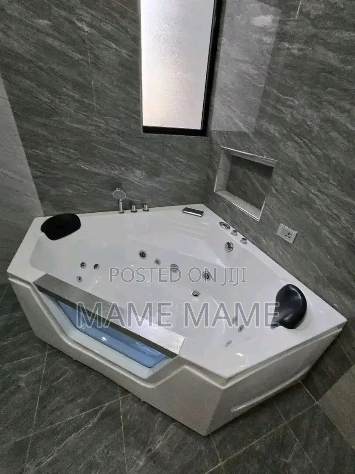 7bdrm House in Addis Abeba, Yeka for sale