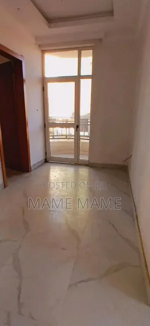 5bdrm House in Addis Abeba, Bole for sale
