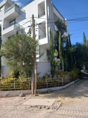 6bdrm House in Addis Abeba, Bole for sale