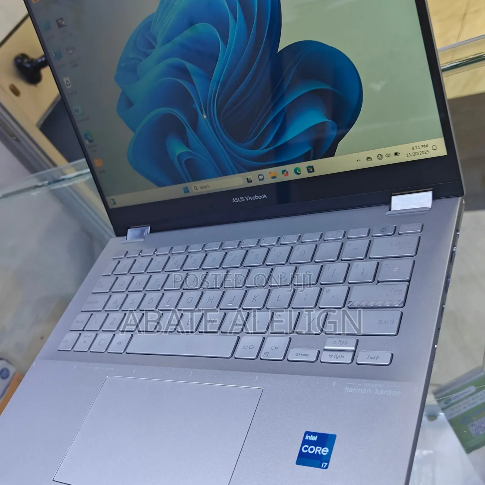 New Laptop Asus VivoBook Flip 14 TP401NA 16GB Intel Core I7 SSD 512GB