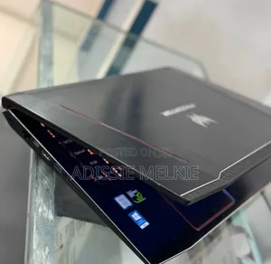 New Laptop Acer Predator Triton 500 SE 16GB Intel Core I7 SSD 256GB