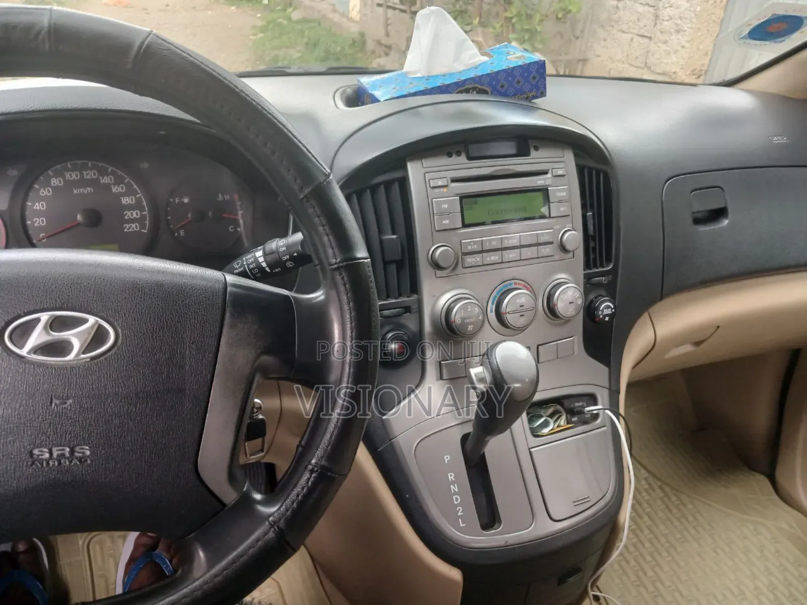 Hyundai H1 2.4 GLS 2012 Black