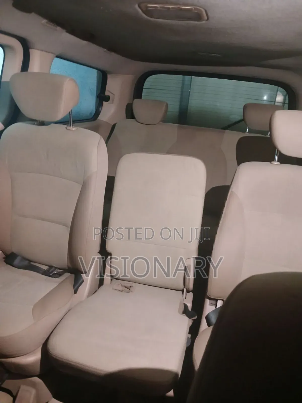 Hyundai H1 2.4 GLS 2012 Black