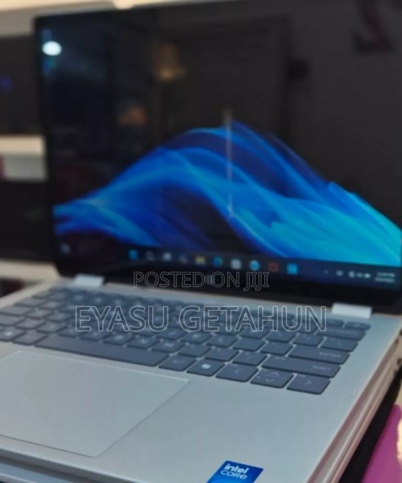 New Laptop HP OmniBook 5 14" 8GB Intel Core 5 SSD 512GB