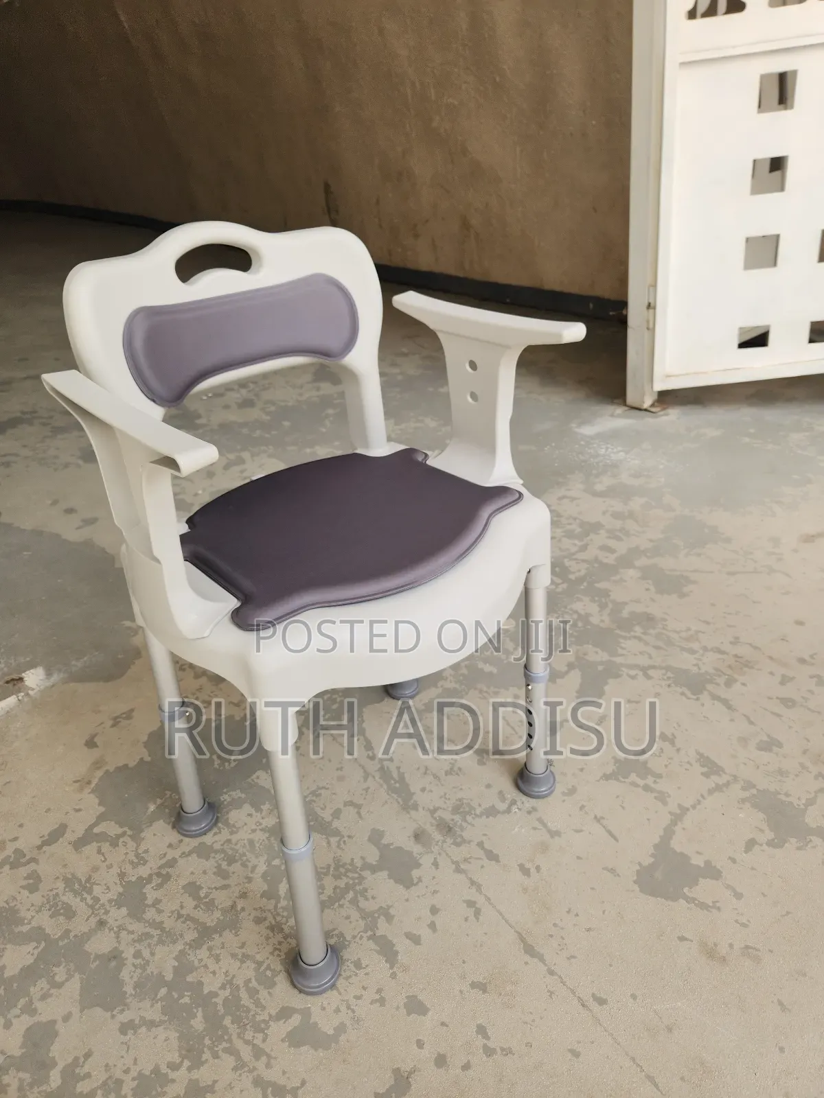 Commode Chair痲你adjustable Height Commode Chair輕巧toilet Chair痛哭commode