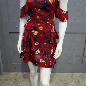 Elegant Women’S Dress