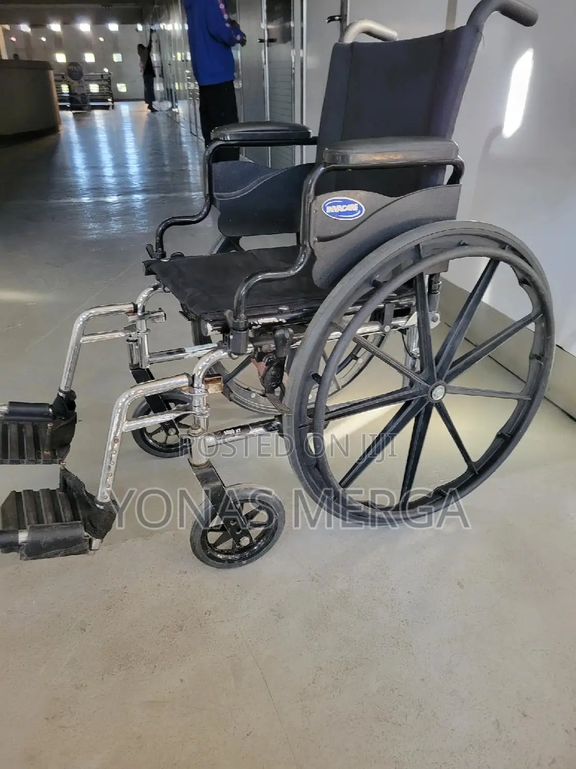 Wheelchair/Essential Wheelchairs埆壽multiple Seat Size Options Available