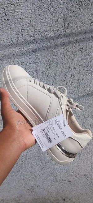 Shoe From Uae Brand New Delivered by Amazon