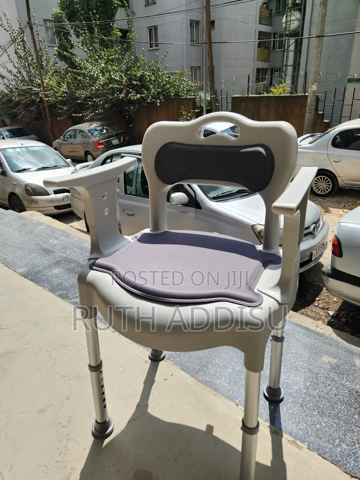 Commode Chair寄出brand New Toilet Chair重大commode Chair痲我commode Chair