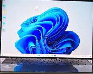 New Laptop Dell XPS 15 32GB Intel Core I9 SSD 1T