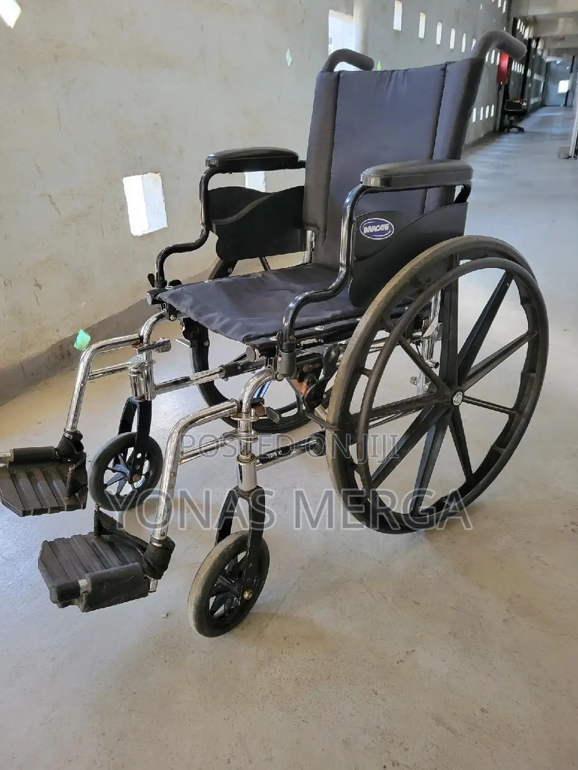 Light Weight Wheelchair救今wheelchair棉傘strongback Comfort Wheelchair