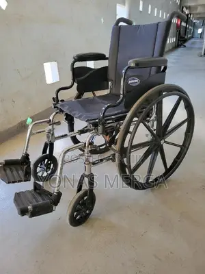 Light Weight Wheelchair救今wheelchair棉傘strongback Comfort Wheelchair