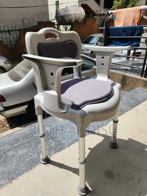 Photo - Commode Chair鳵了toilet Chair煞白commode Chair寄給commode Chair辰嵾toilet Chai