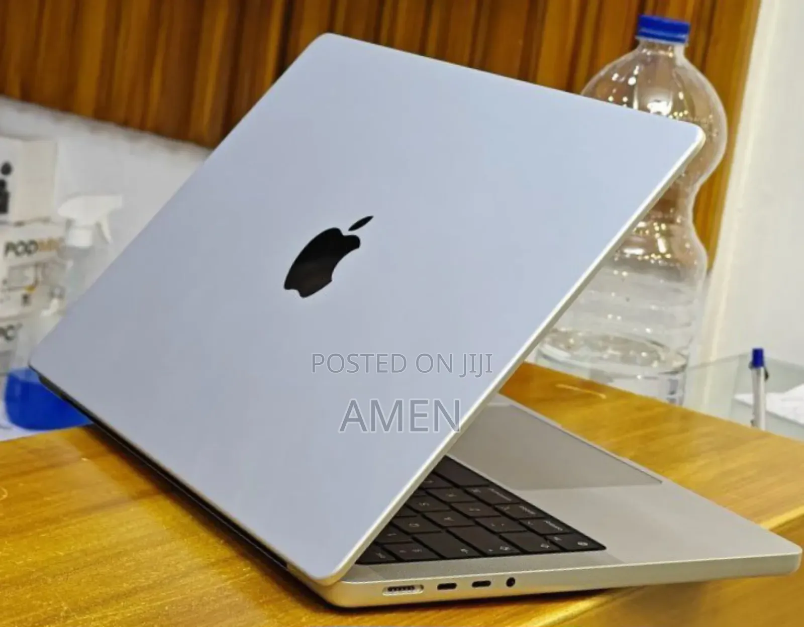 New Laptop Apple MacBook 16GB Apple M1 SSD 512GB