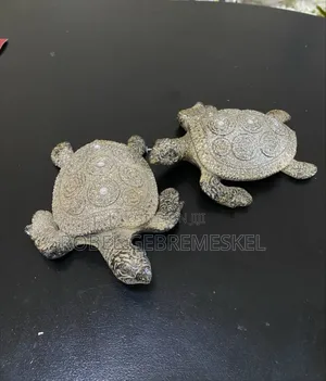 Photo - Vintage Decoration Turtle Home Decor