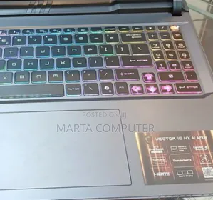 New Laptop MSI Vector 17 HX AI A2XWJG 16GB Intel Core I7 SSD 1T
