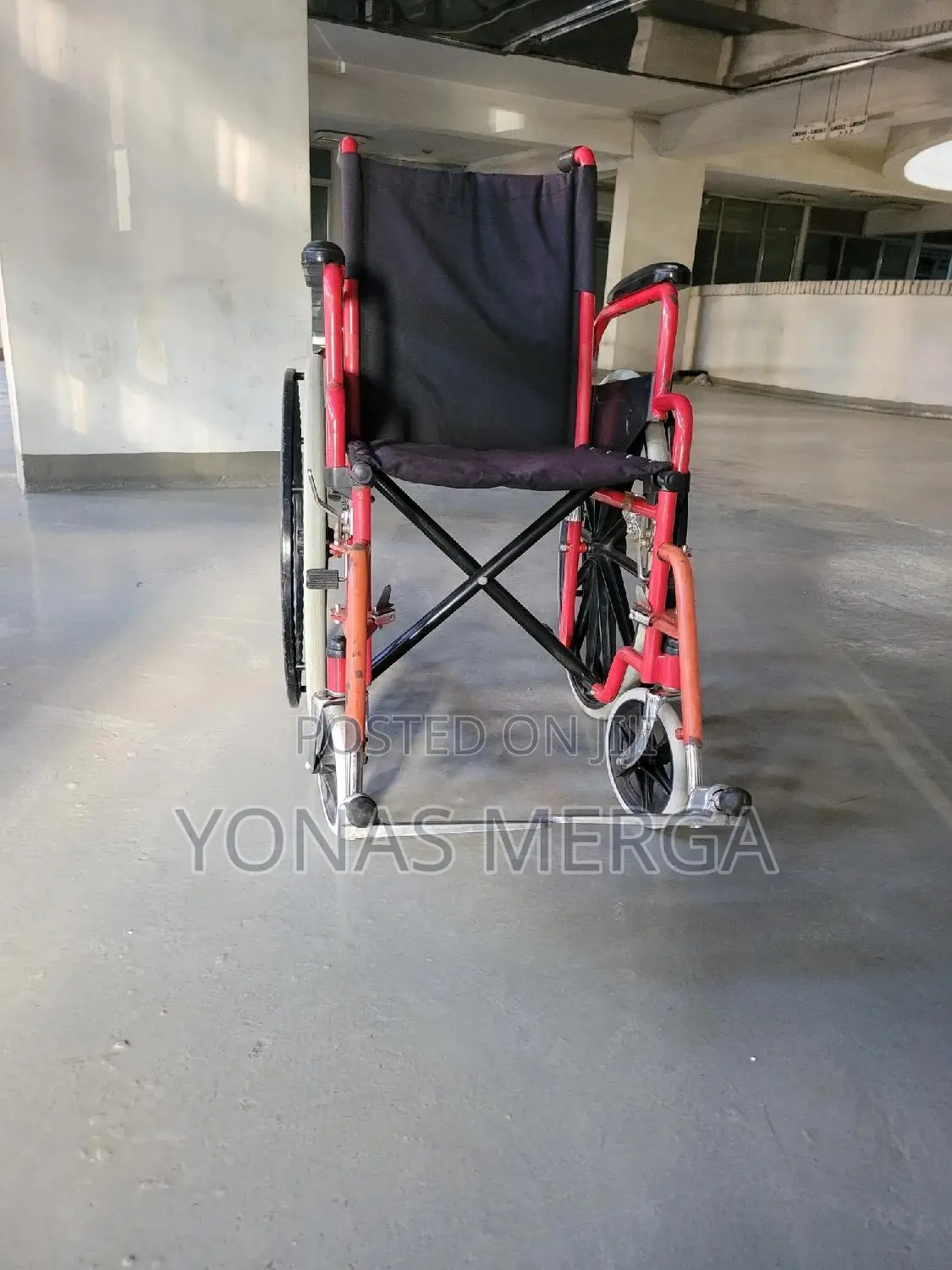 Ultra Lightweight Wheelchair饗峻portable Mobility for Independent Living