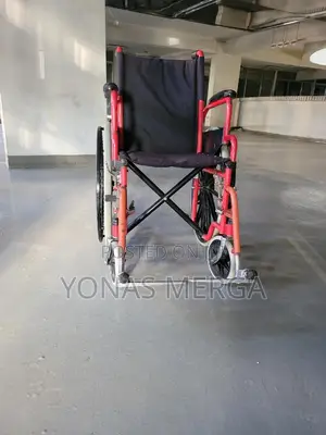 Photo - Ultra Lightweight Wheelchair饗峻portable Mobility for Independent Living