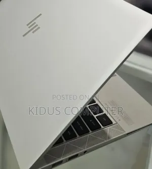 New Laptop HP EliteBook 830 G8 16GB Intel Core I7 SSD 512GB