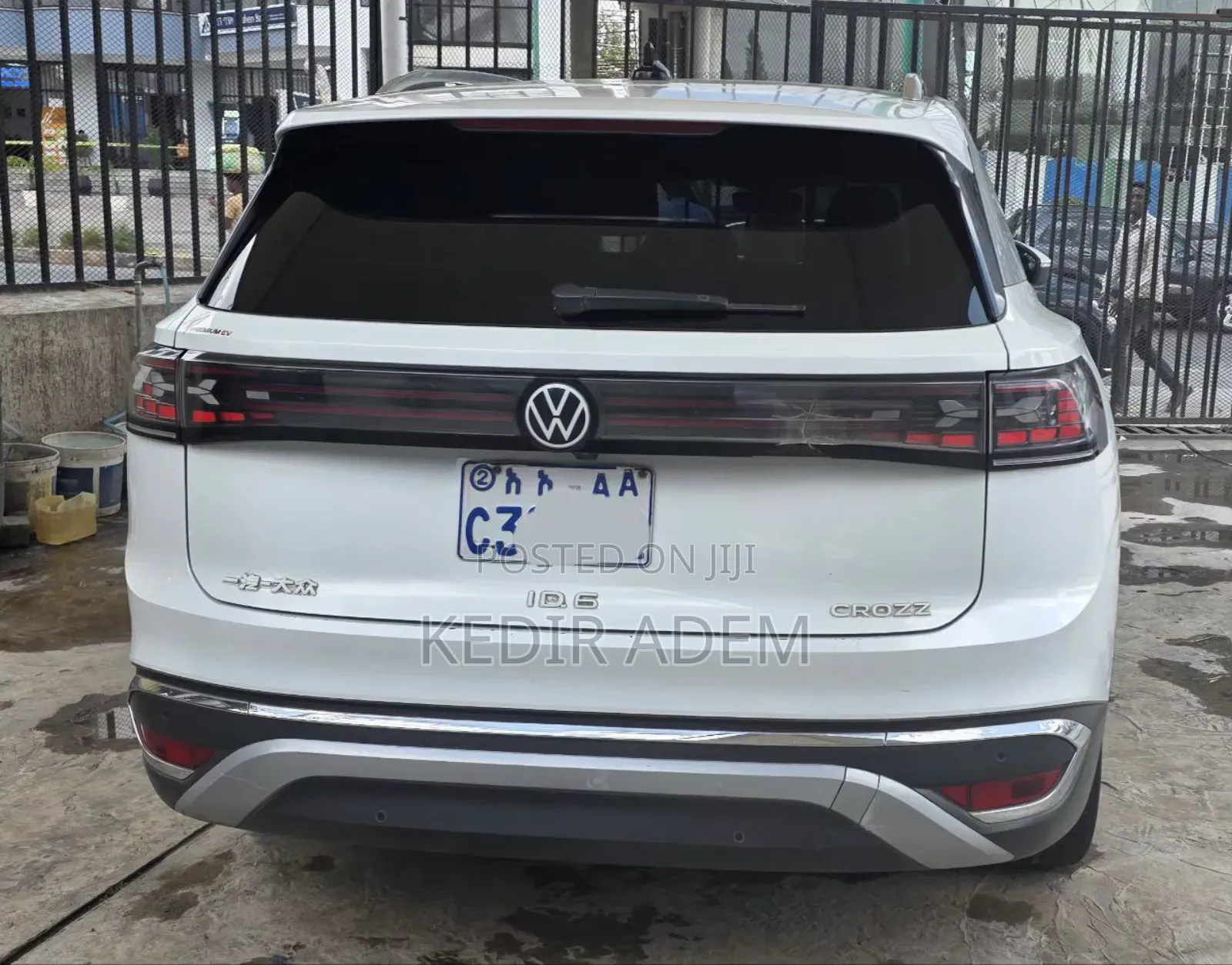 Volkswagen ID.6 2022 White