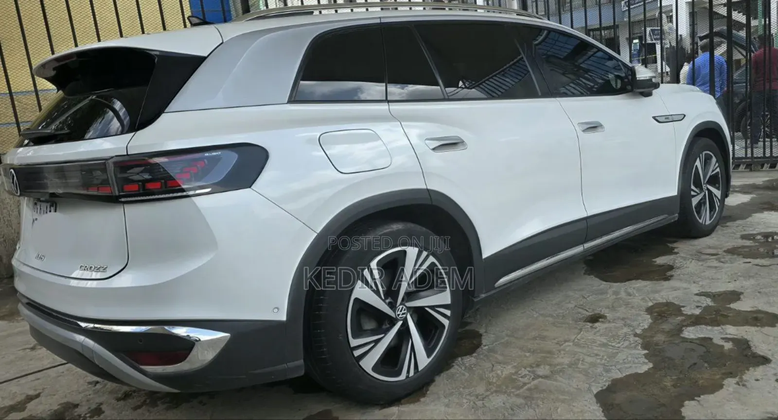 Volkswagen ID.6 2022 White