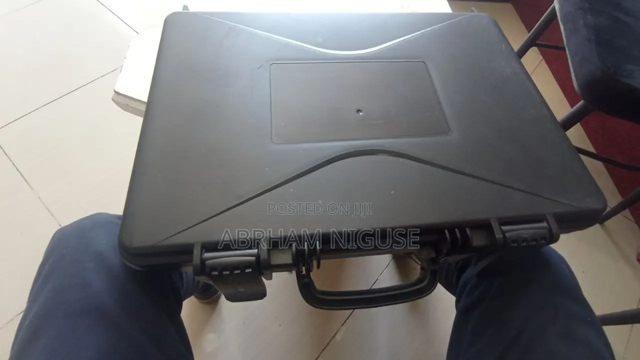 Borl Pro 4-Channel Wireless Microphone System