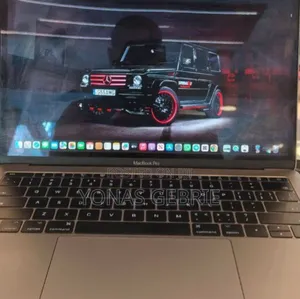 New Laptop Apple MacBook Pro 2017 8GB Intel Core I5 SSD 128GB