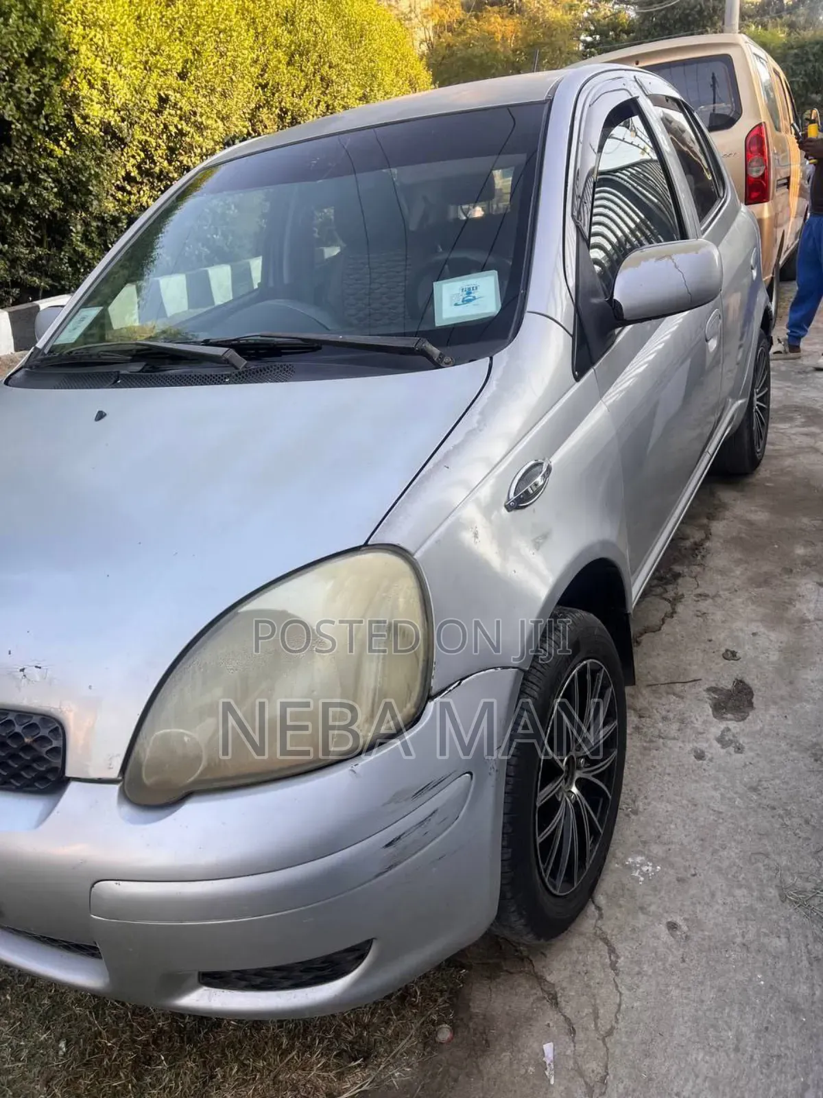 Toyota Vitz 1.0 FWD 5dr 2004 Silver