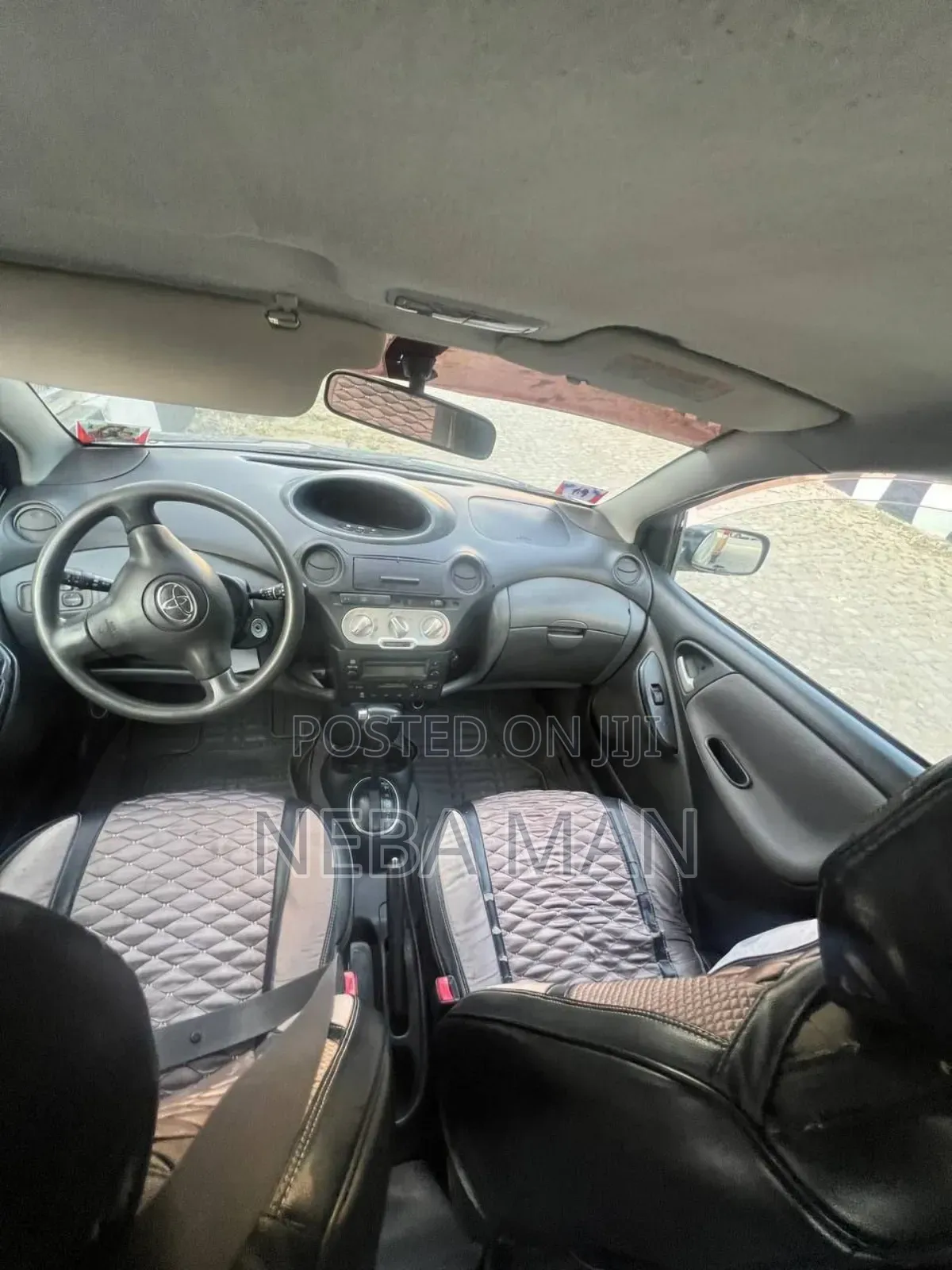 Toyota Vitz 1.0 FWD 5dr 2004 Silver