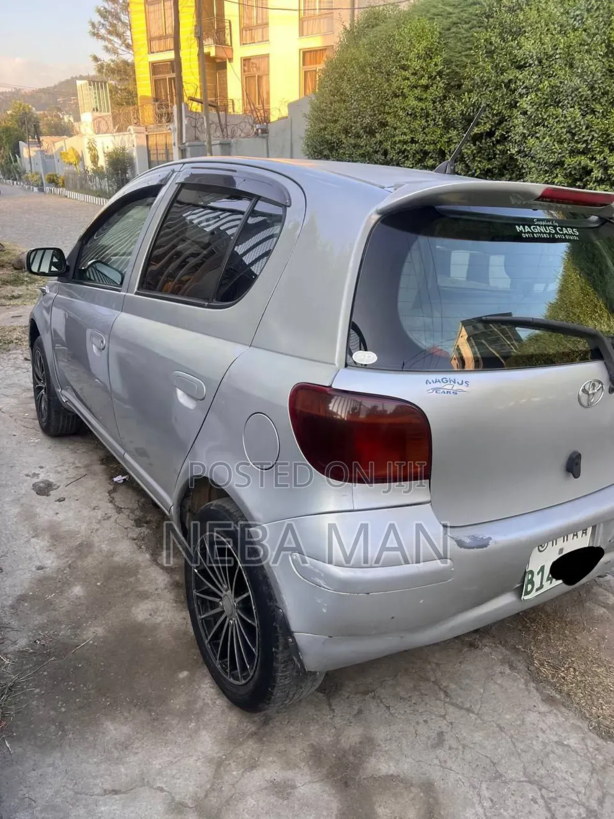 Toyota Vitz 1.0 FWD 5dr 2004 Silver