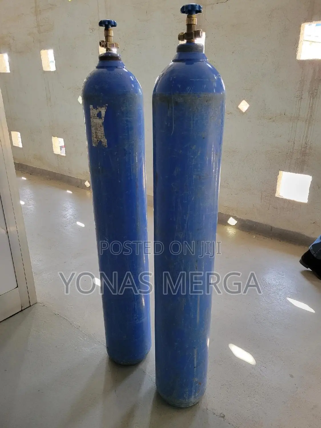 Oxygen Gas Cylinder狍救oxygen Cylinder局甞containers Used to Store,