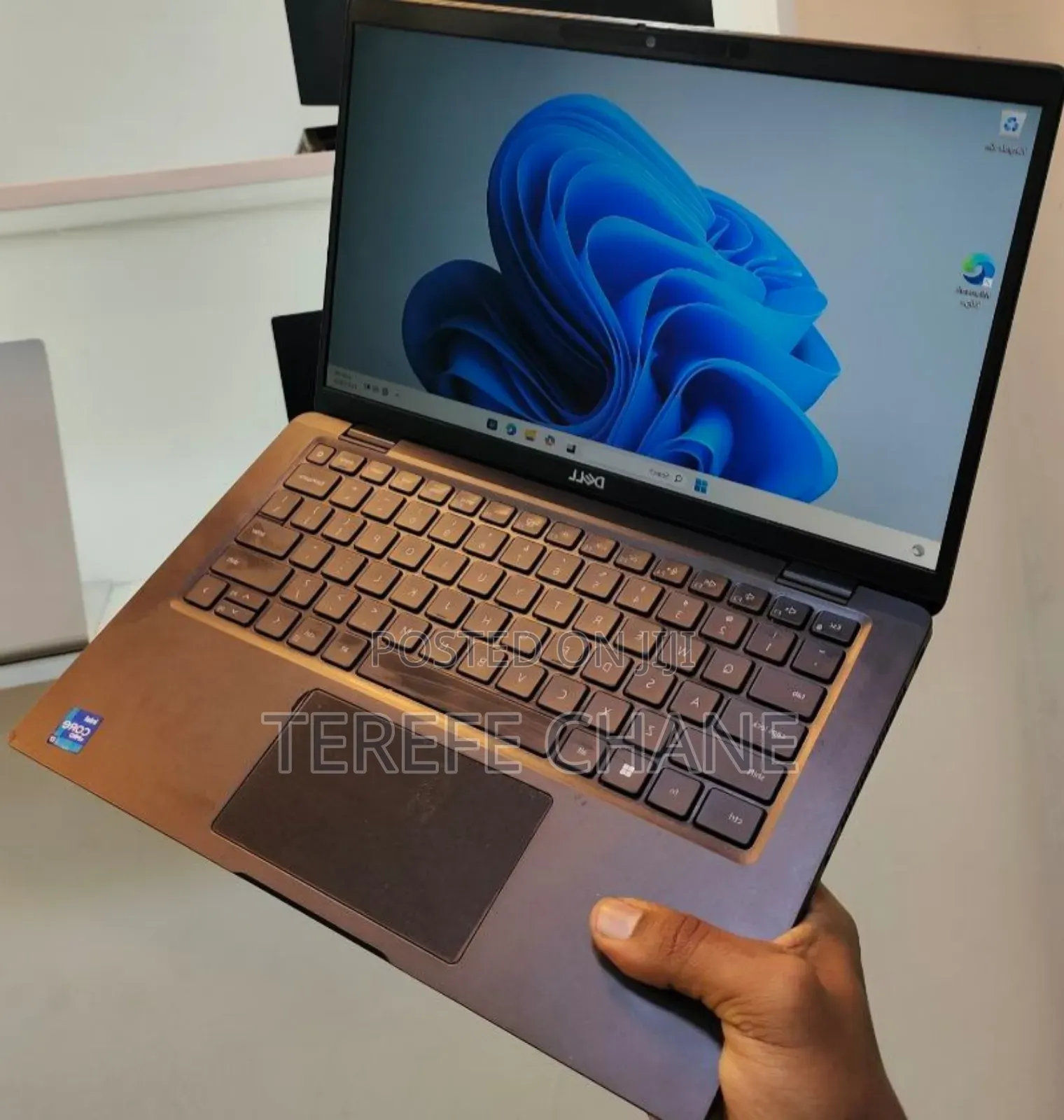 New Laptop Dell Latitude 7420 16GB Intel Core I7 SSD 512GB