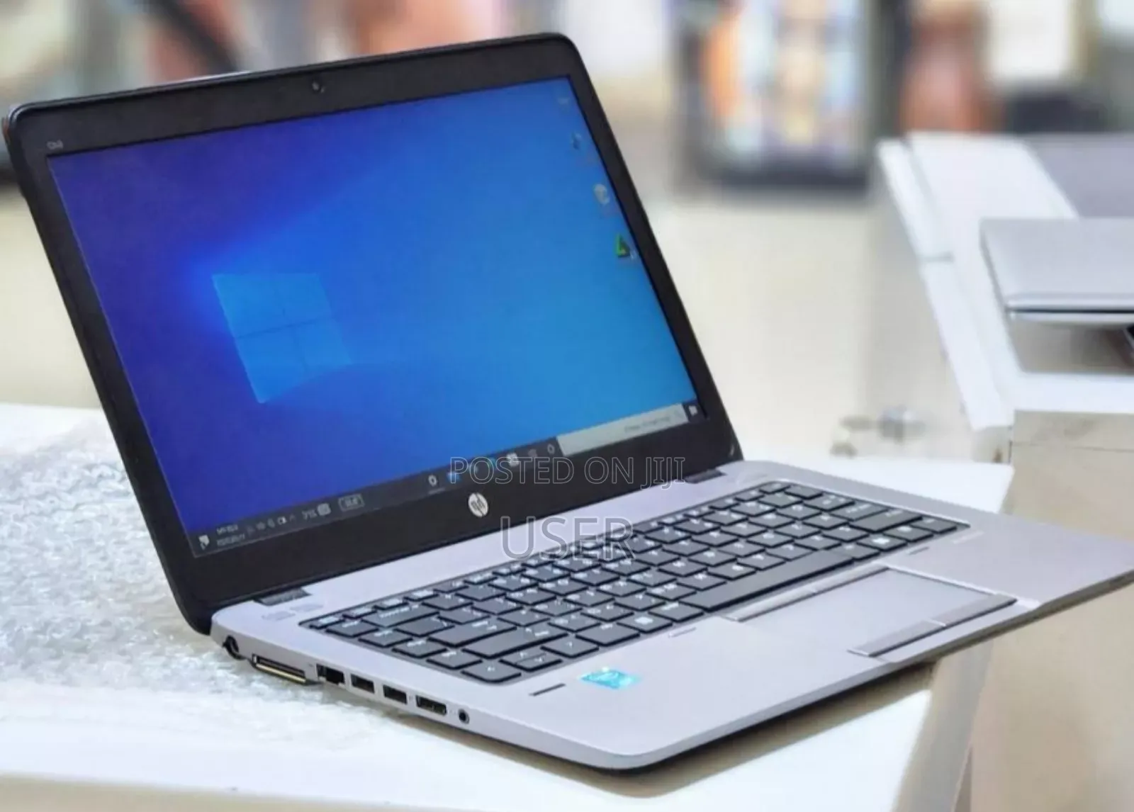 New Laptop HP EliteBook 820 G2 4GB Intel Core I5 SSD 500GB