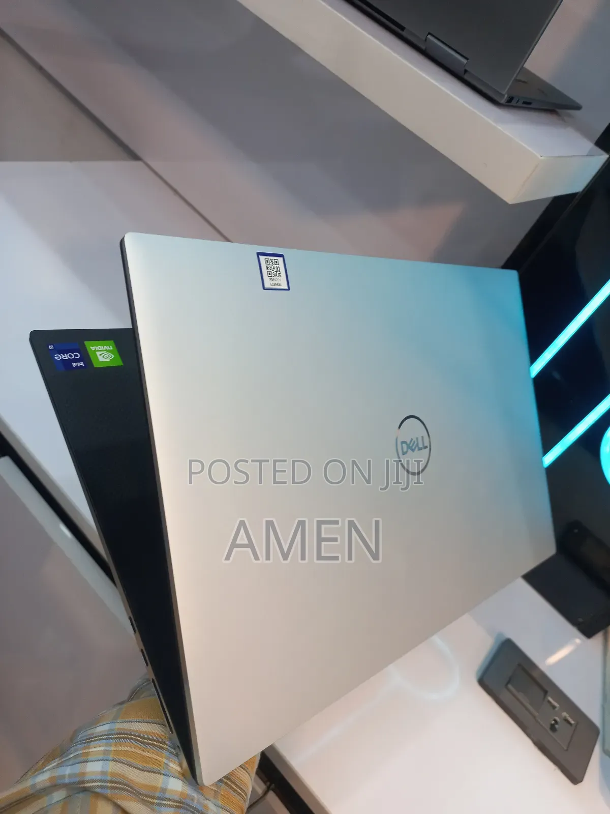 New Laptop Dell XPS 17 9720 64GB Intel Core I9 SSD 4T