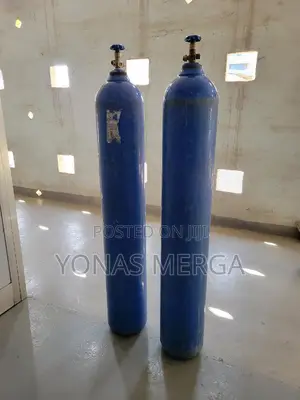 Photo - Purity 99.9% Oxygen Cylinder篎習40litre Oxygen Cylinder With Regulator