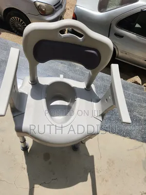 Photo - Commode Chair奔向toilet Chair丸的commode Chair輕微commode Chair元旦commode Cha