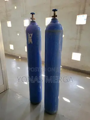 Photo - 40 Liter Oxygen Cylinder