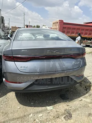 New BYD Qin Plus DM-i 2025 Gray
