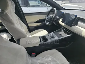 New BYD Qin Plus DM-i 2025 Gray