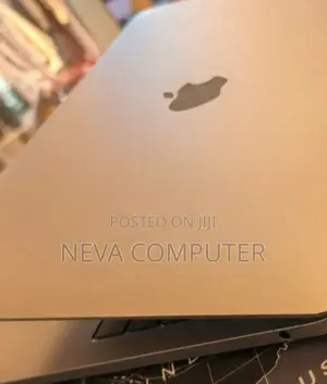 Photo - New Laptop Apple MacBook Pro 2019 8GB Intel Core I5 SSD 128GB