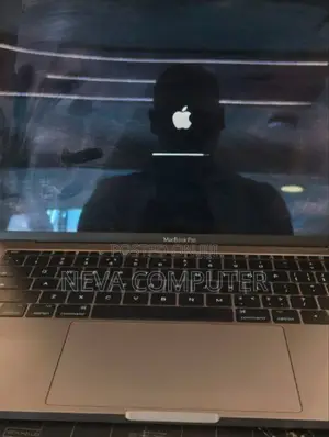 New Laptop Apple MacBook Pro 2019 8GB Intel Core I5 SSD 128GB