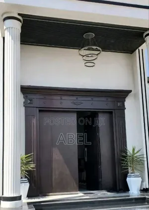 የቪክተር በር አምራይ Victor Doors