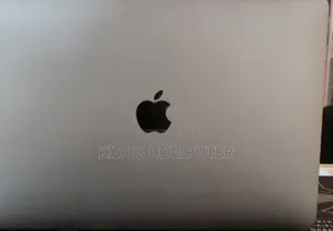 New Laptop Apple MacBook Pro 2017 8GB Intel Core I5 SSD 128GB