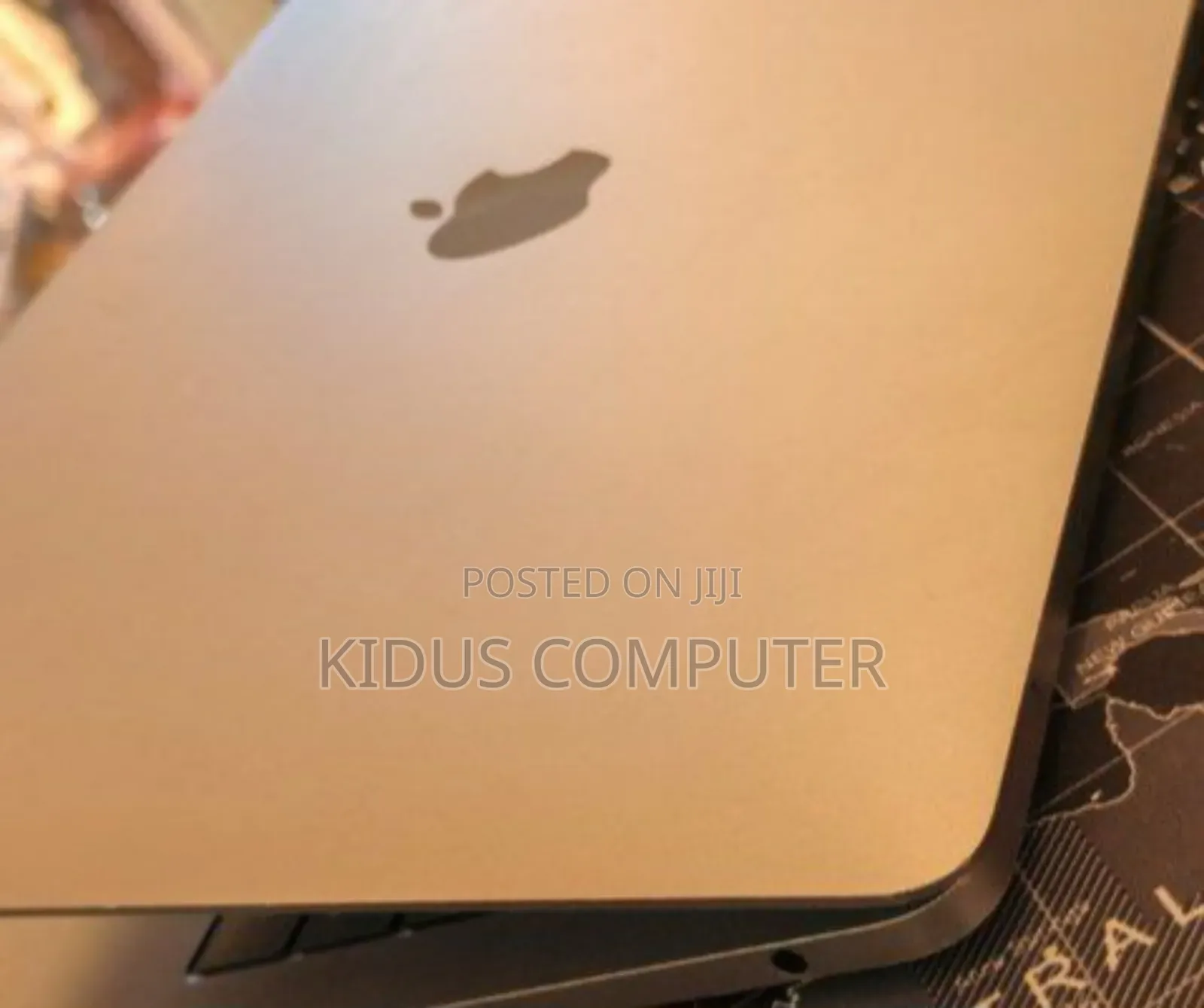 New Laptop Apple MacBook Pro 2017 8GB Intel Core I5 SSD 128GB