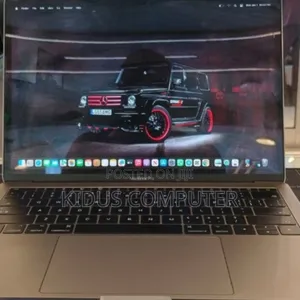 New Laptop Apple MacBook Pro 2017 8GB Intel Core I5 SSD 128GB
